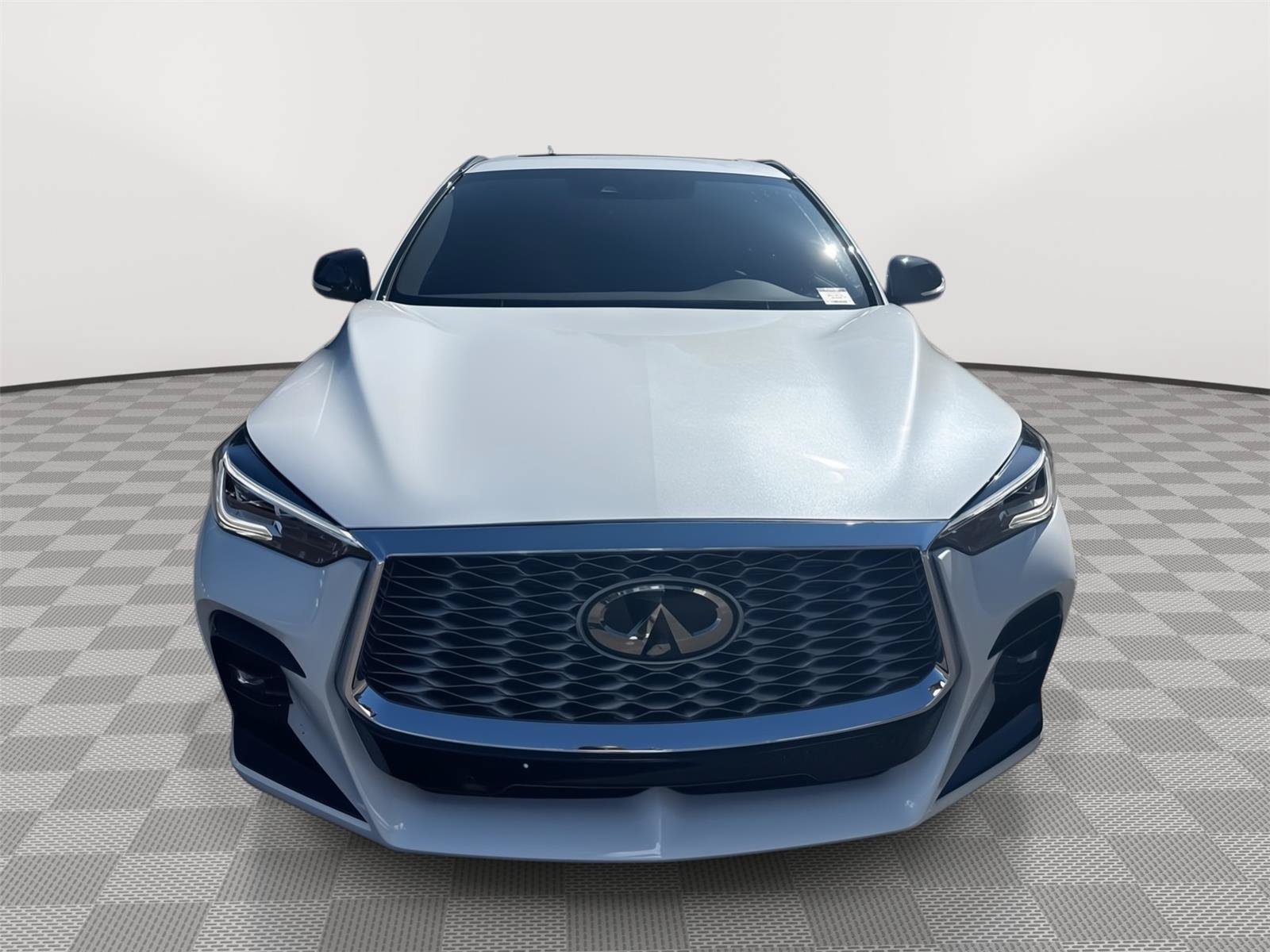 Used 2025 INFINITI QX55 Sensory w/ Lighting Package AWD/4WD image 3