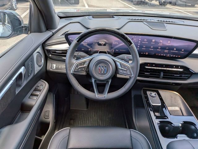 New 2026 Buick Enclave Avenir w/ Super Cruise Package FWD image 18