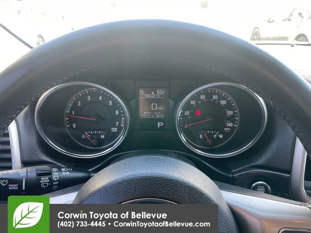 Used 2013 Jeep Grand Cherokee Laredo w/ Laredo E Group image 9