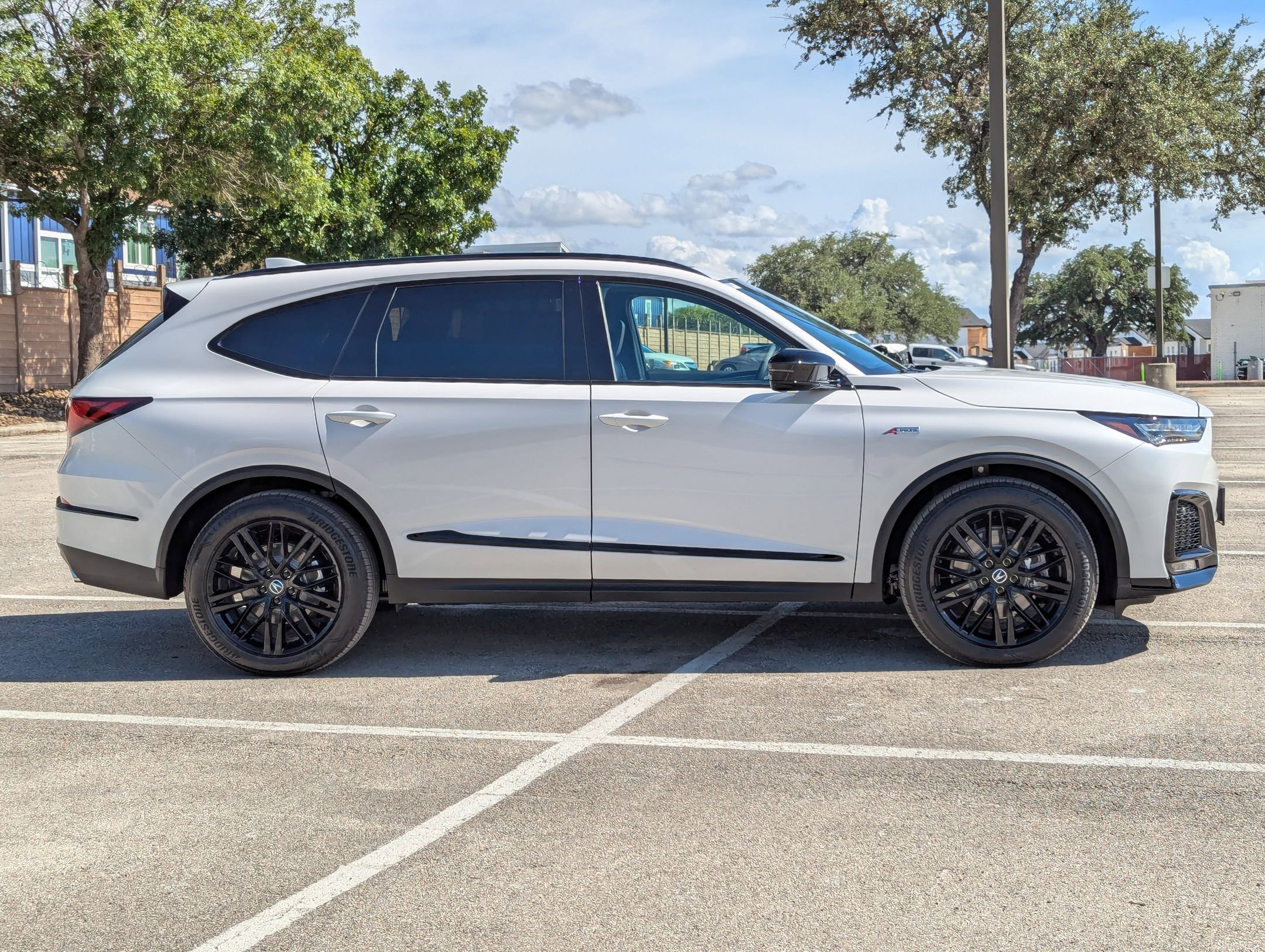 New 2026 Acura MDX A-Spec image 3