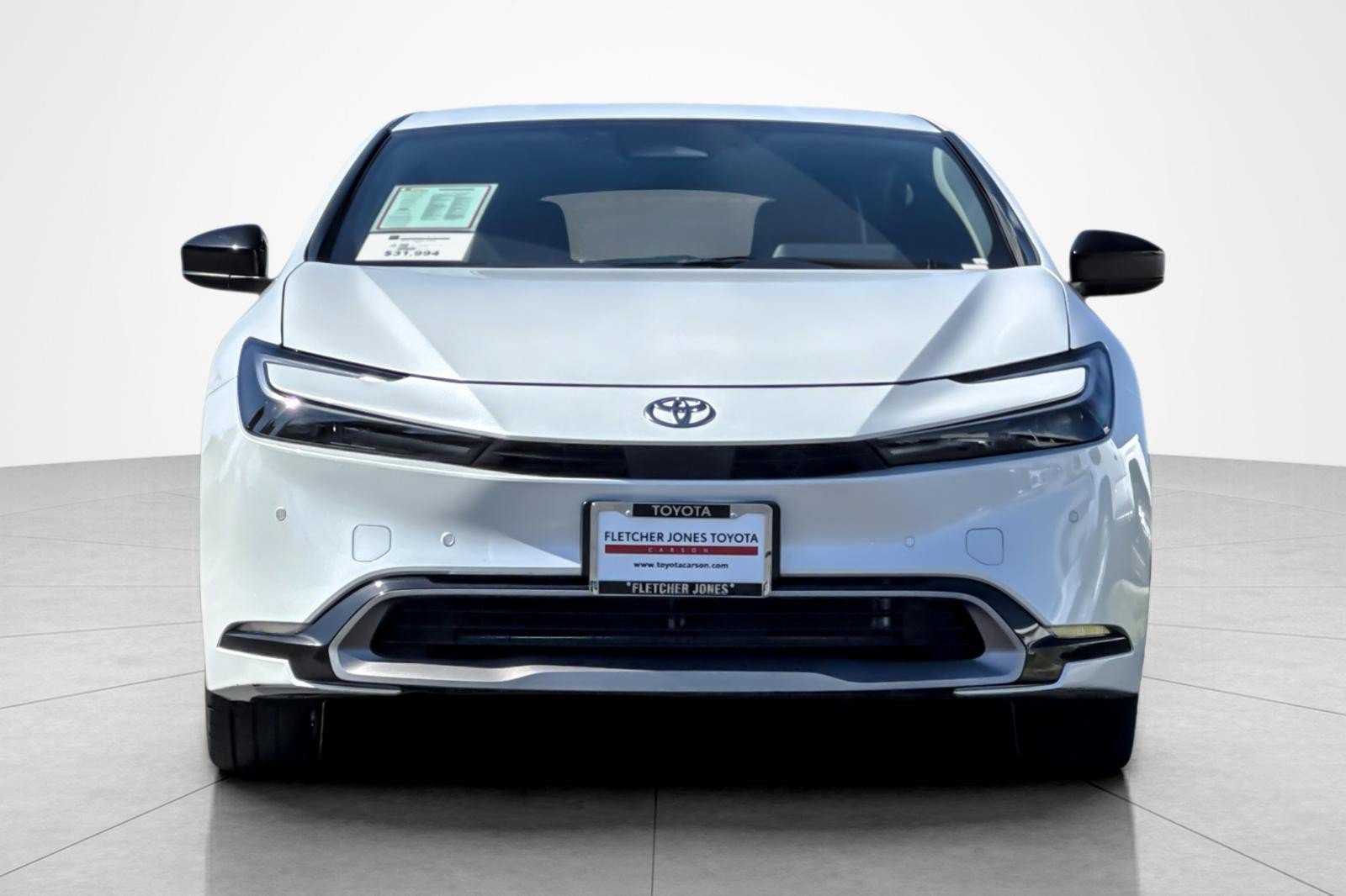 Certified 2025 Toyota Prius XLE FWD image 8