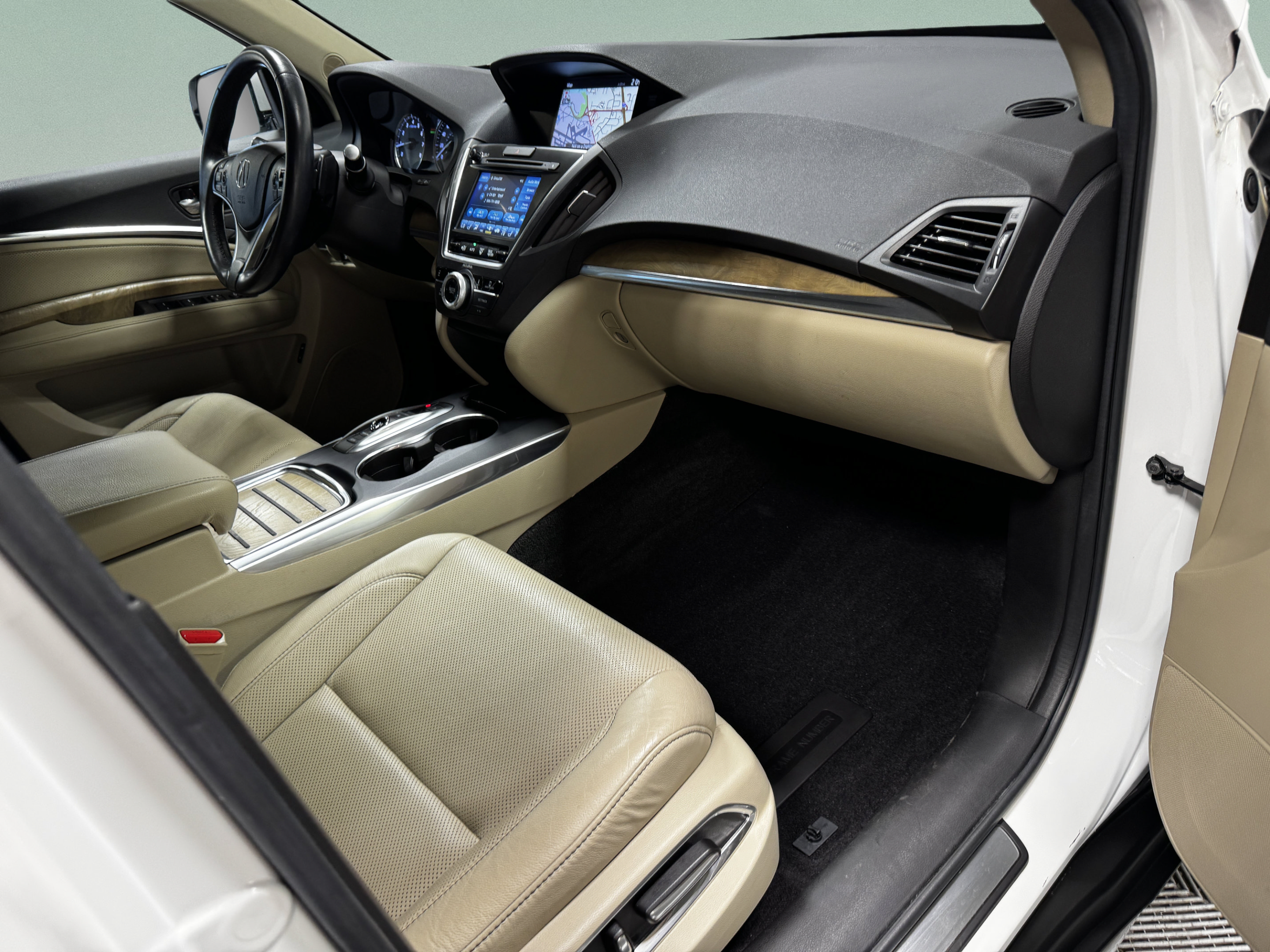 Certified 2020 Acura MDX w/ Technology Package AWD/4WD image 11