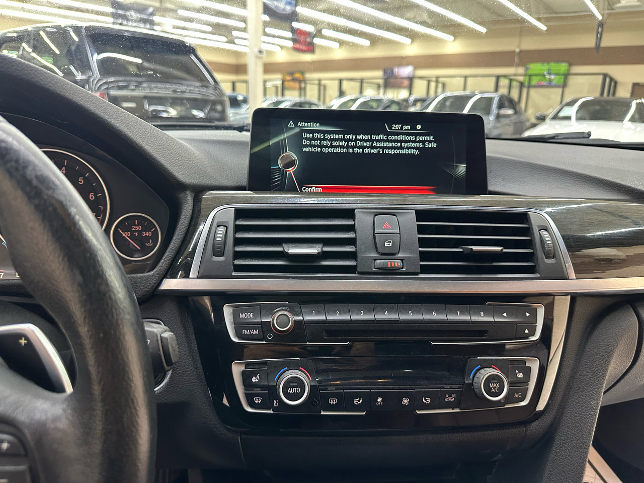 Used 2016 BMW 328i Sedan image 25