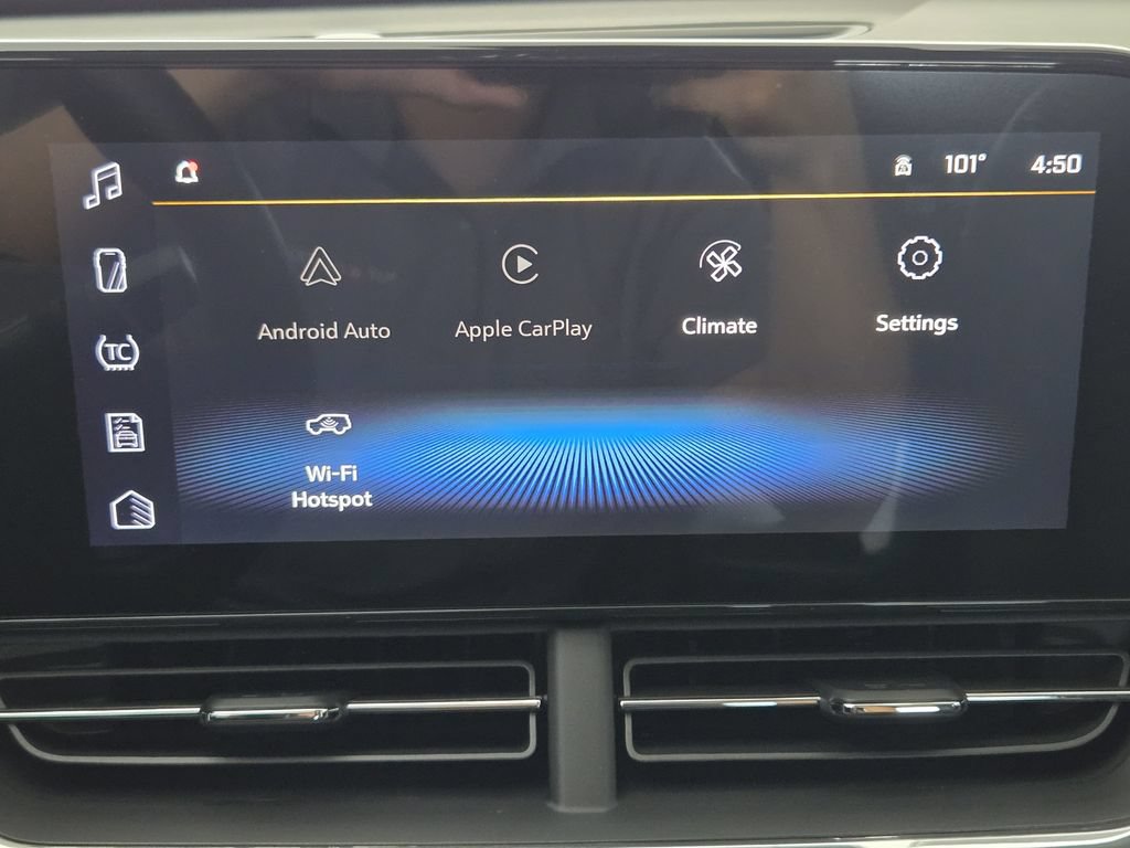 New 2026 Chevrolet Trax RS w/ Sunroof Package FWD image 18