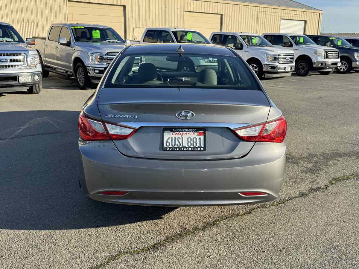 Used 2012 Hyundai Sonata GLS w/ Popular Equipment Pkg image 9