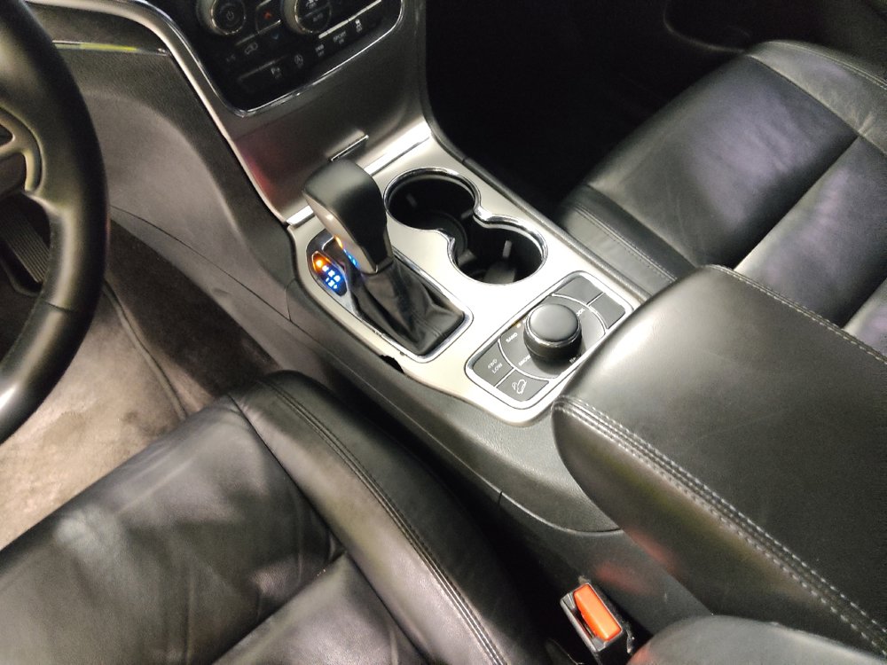 Used 2018 Jeep Grand Cherokee Limited image 26