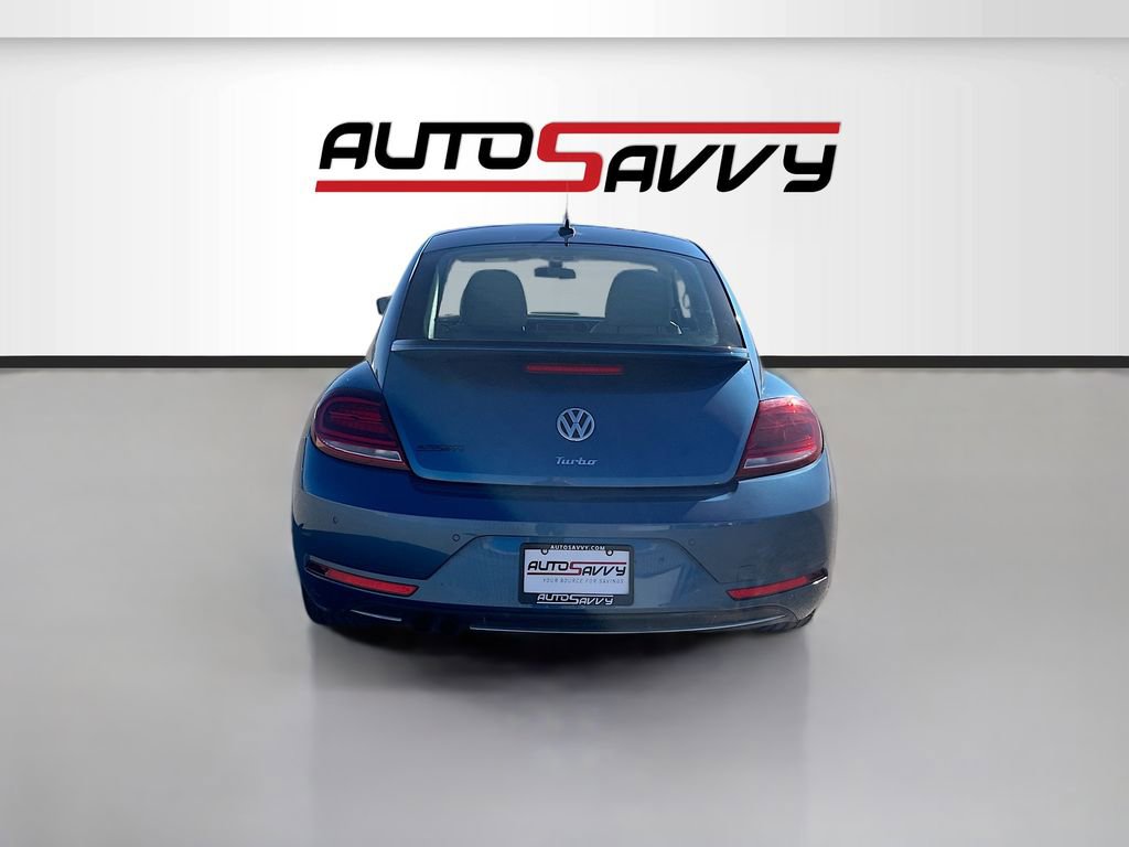 Used 2019 Volkswagen Beetle 2.0T SE w/ SE Premium Package FWD image 6