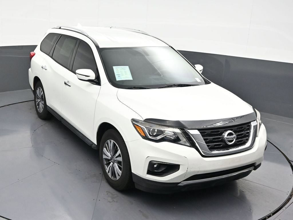 Used 2020 Nissan Pathfinder SV image 21