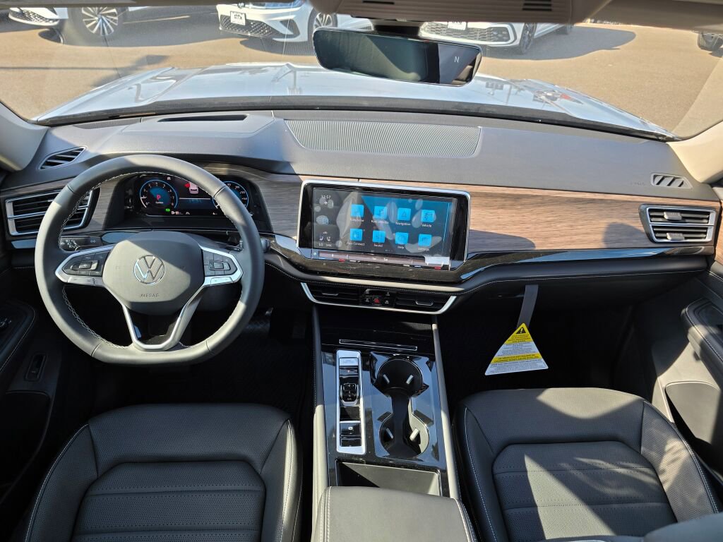 New 2025 Volkswagen Atlas SEL image 19