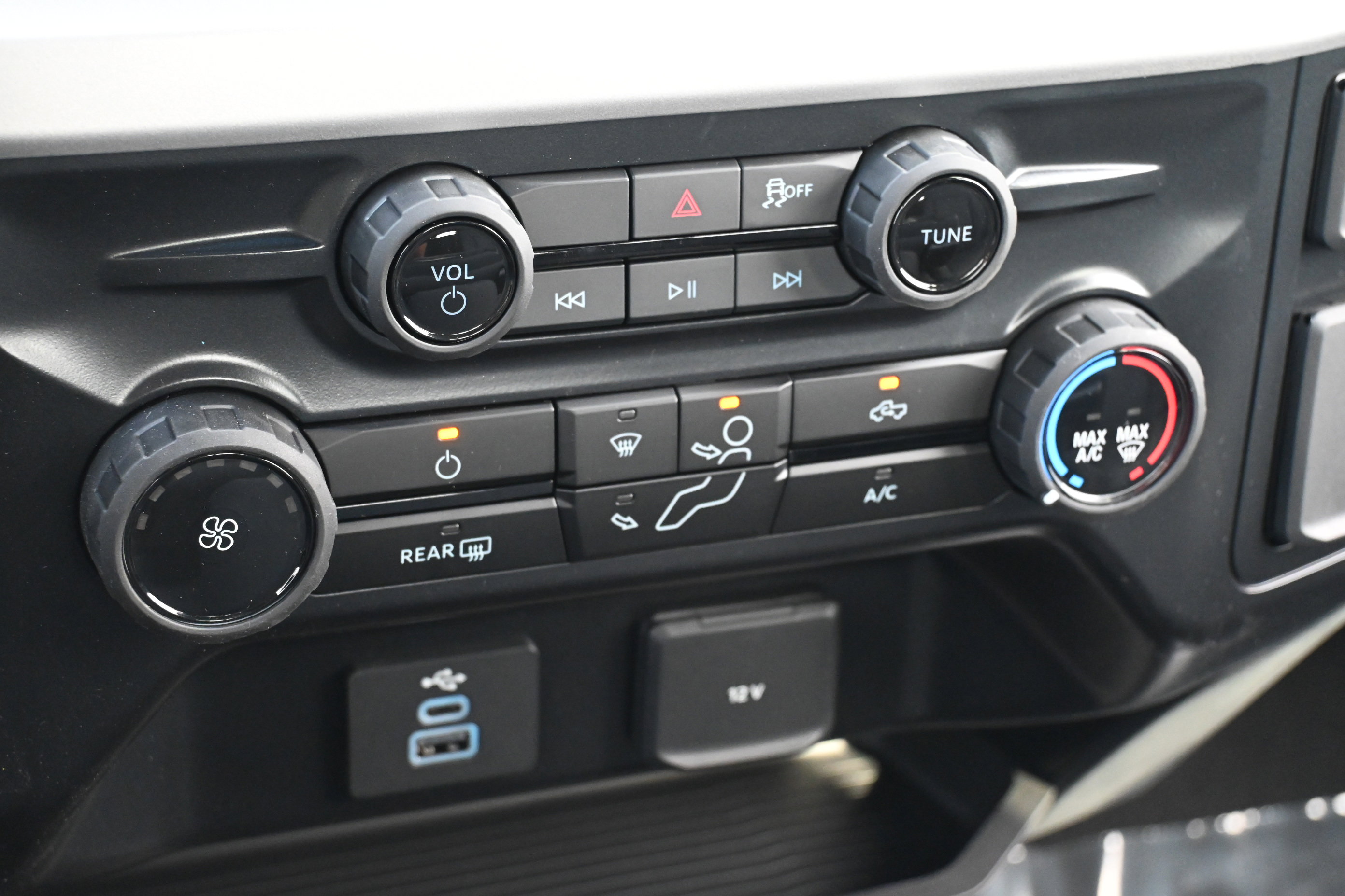 New 2026 Ford F350 XL w/ STX Appearance Package AWD/4WD image 25