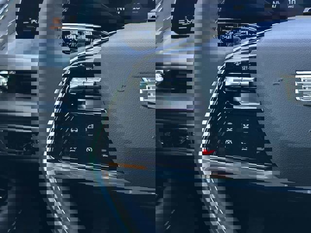 New 2026 Cadillac Vistiq Luxury image 13