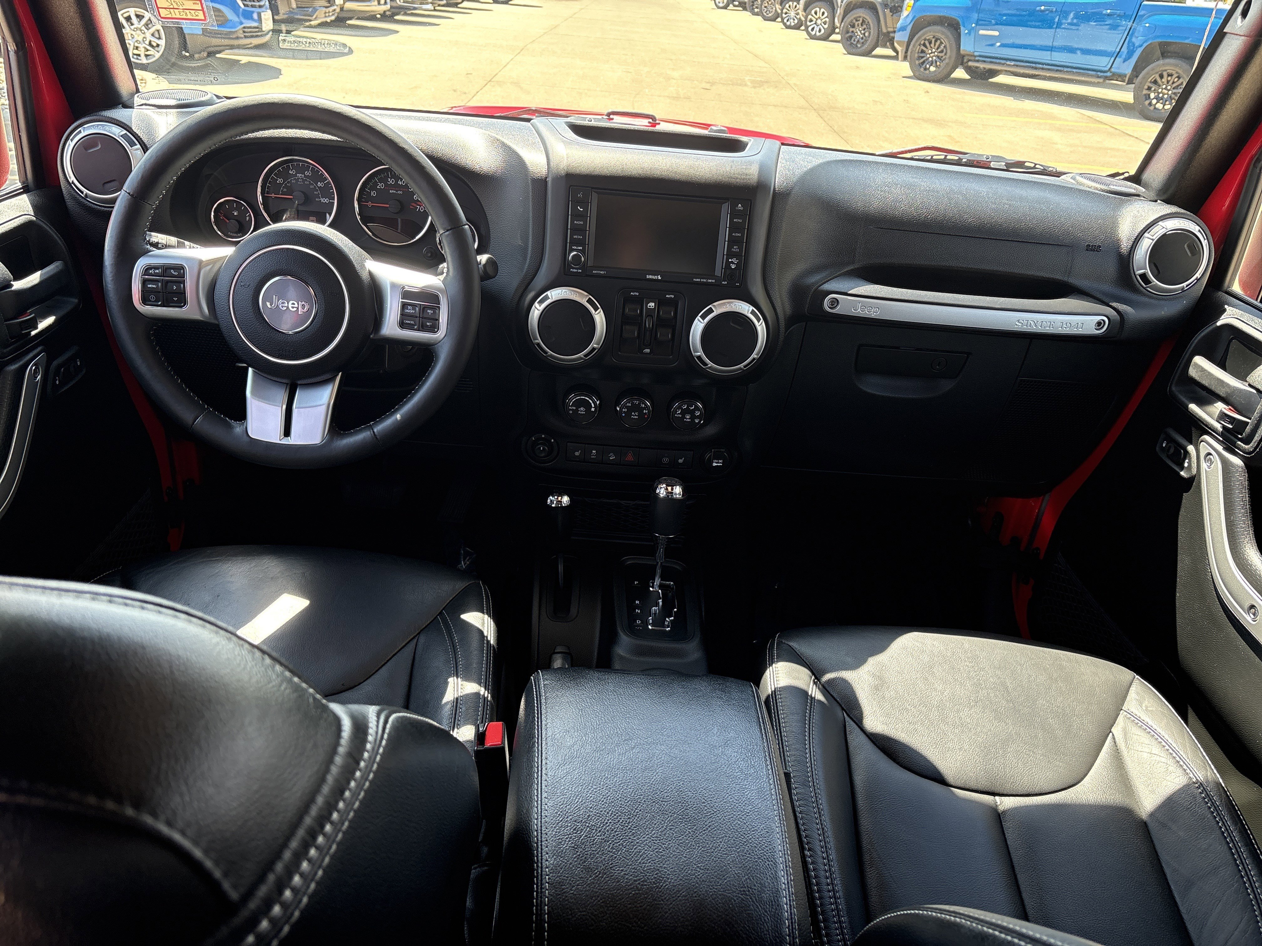 Used 2017 Jeep Wrangler Unlimited Rubicon image 14