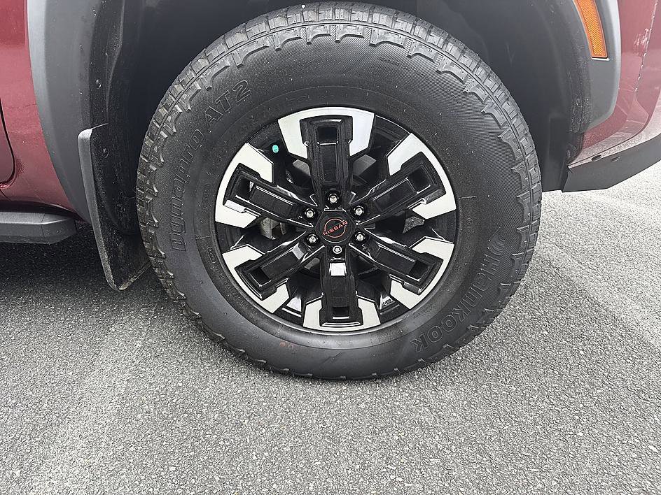 Certified 2024 Nissan Frontier PRO-4X w/ Technology Package AWD/4WD image 12