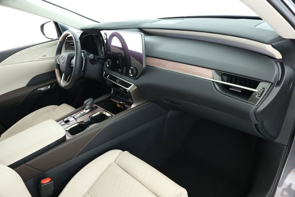 Used 2023 Lexus RX 350 image 23