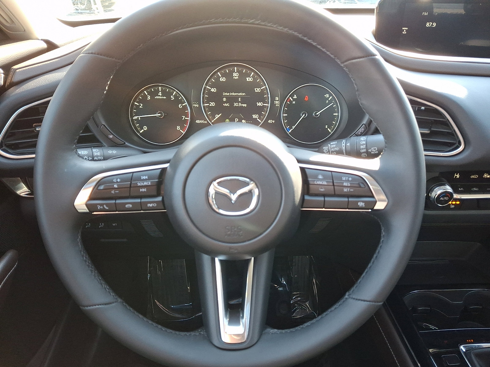 Certified 2025 MAZDA CX-30 AWD 2.5 S w/ Premium Package image 17