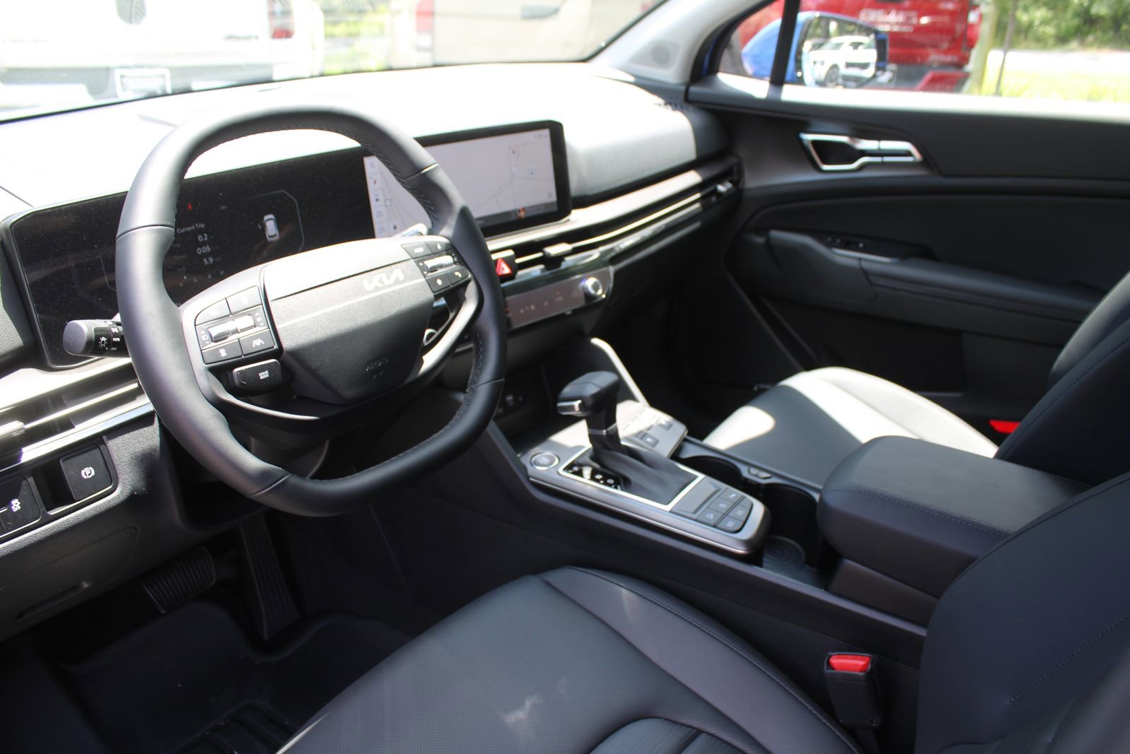 New 2026 Kia Sportage SX FWD image 23