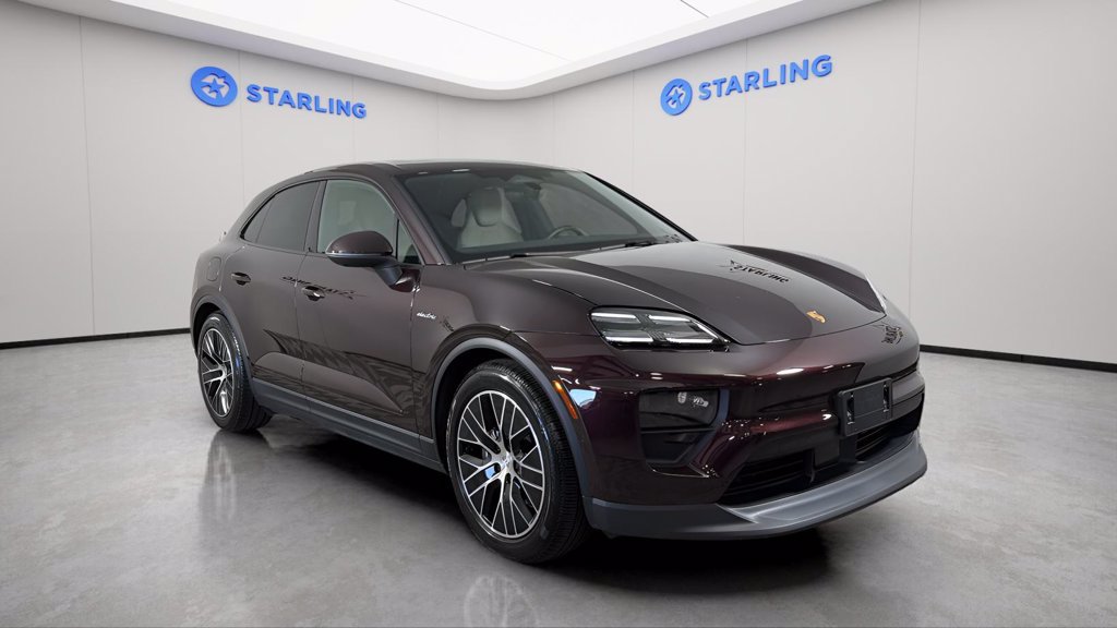 Used 2025 Porsche Macan Electric w/ Premium Package RWD image 13
