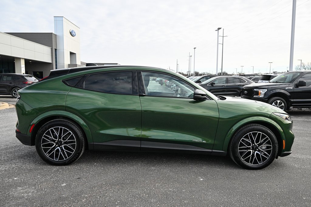 Used 2025 Ford Mustang Mach-E Premium image 3