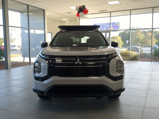 New 2025 Mitsubishi Outlander Trail Edition image 9