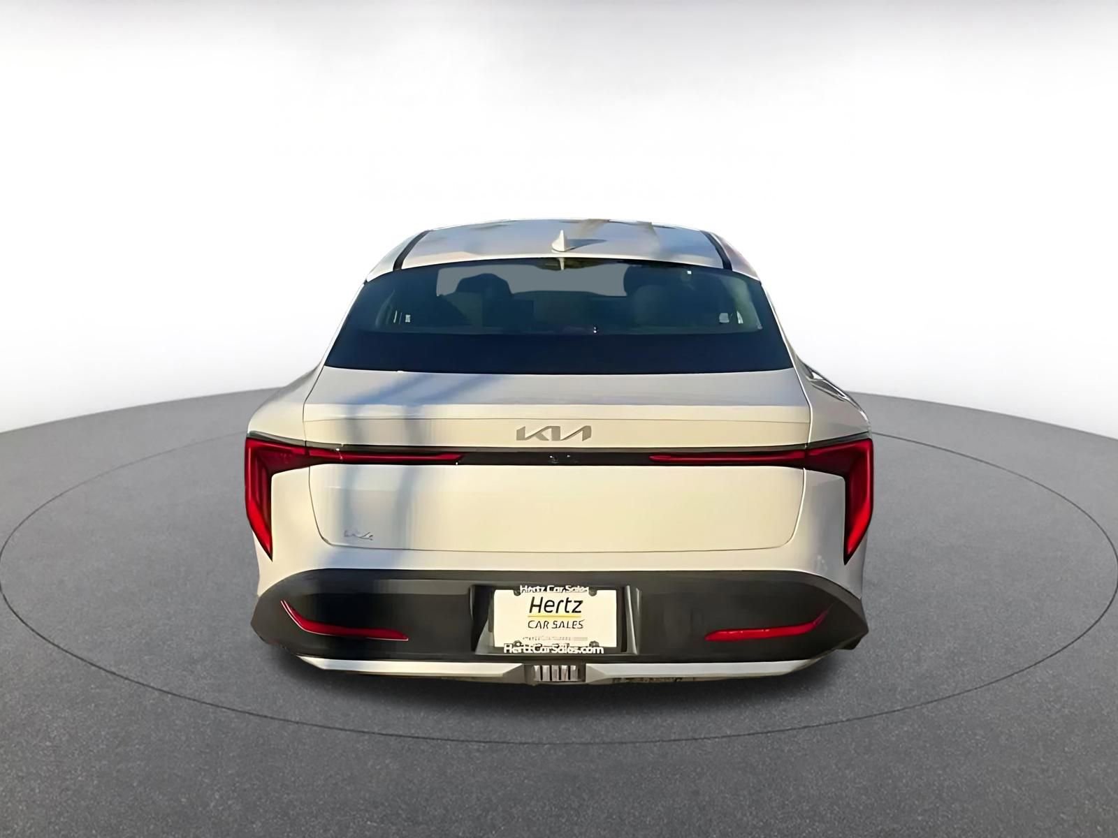 Used 2025 Kia K4 LXS image 12