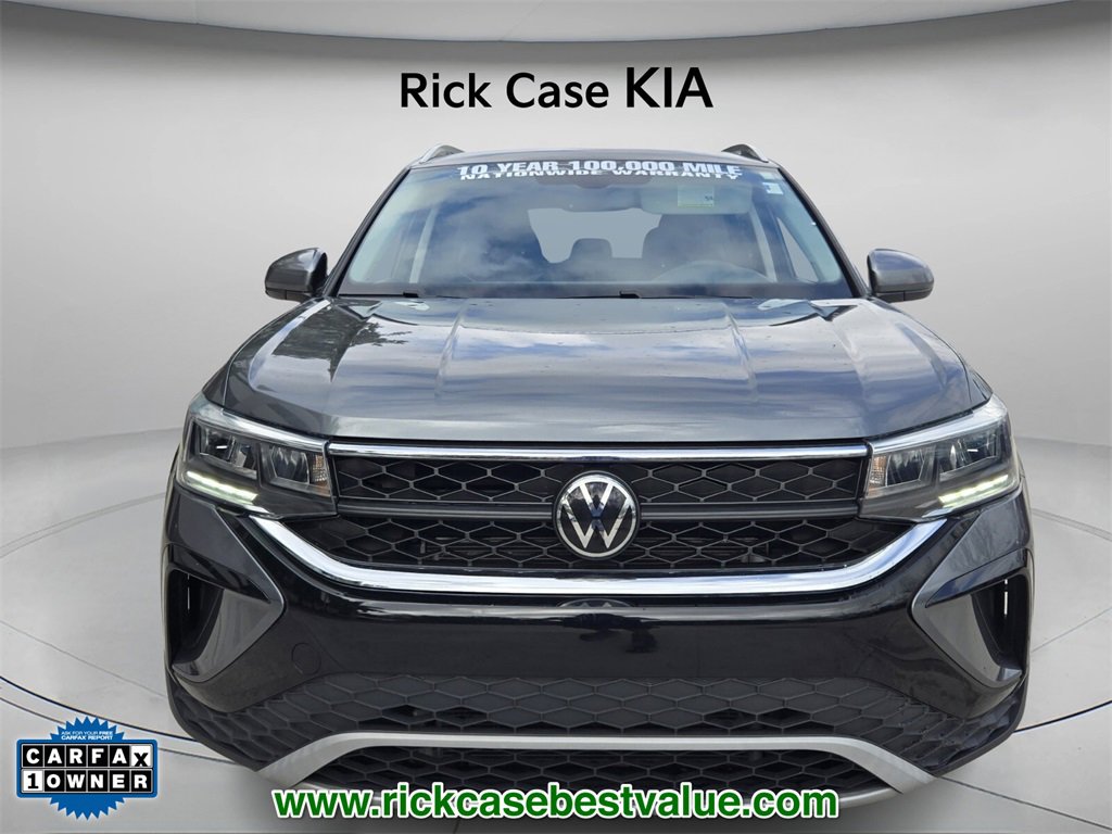 Used 2023 Volkswagen Taos SE image 5