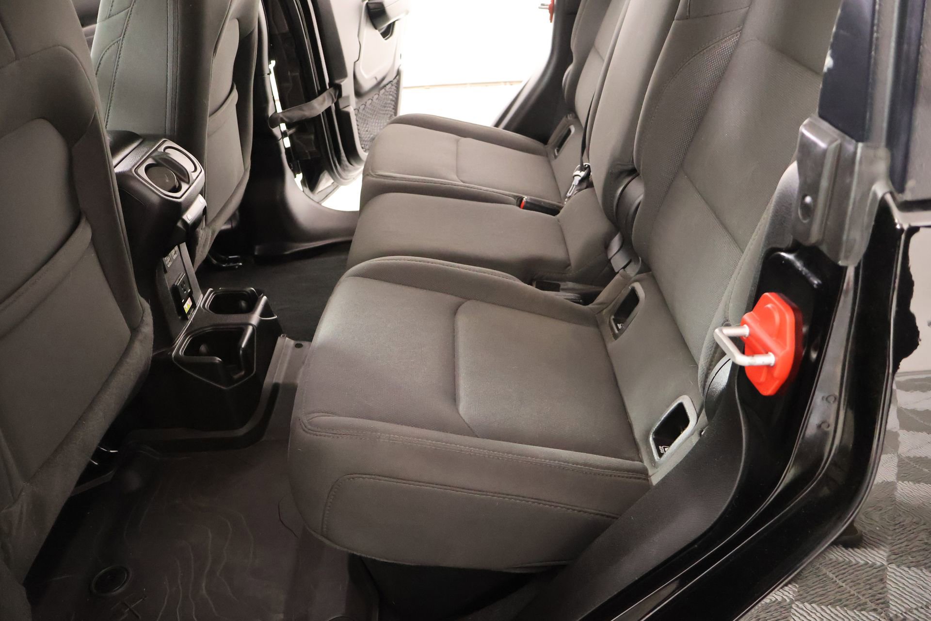 Used 2023 Jeep Gladiator Willys image 12