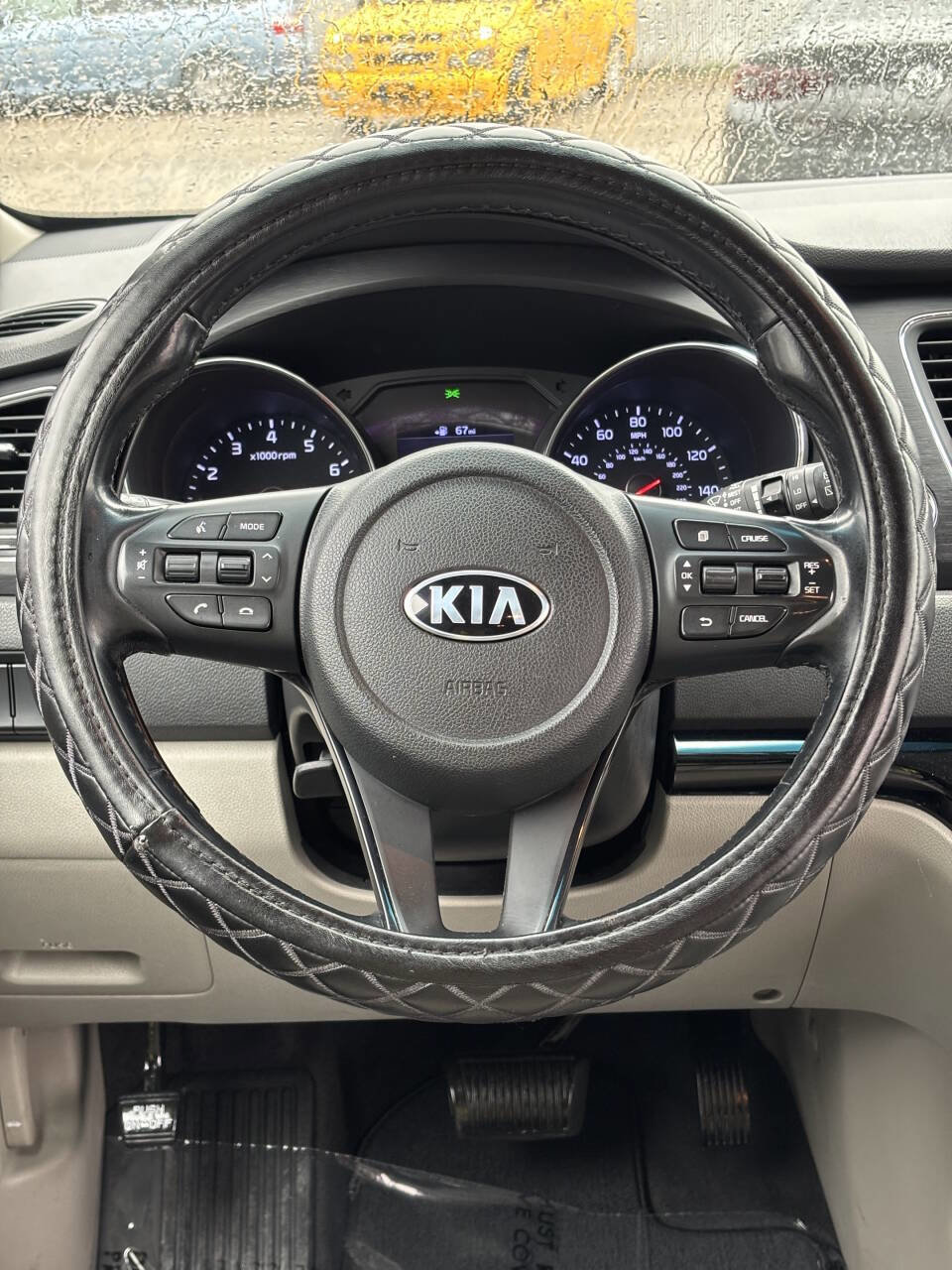 Used 2020 Kia Sedona EX image 24