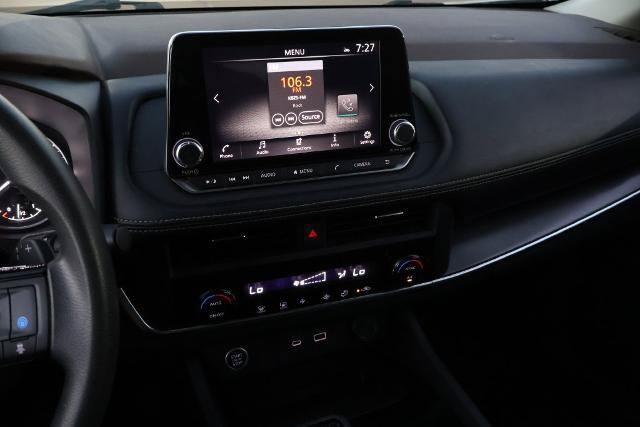Certified 2023 Nissan Rogue SV FWD image 18