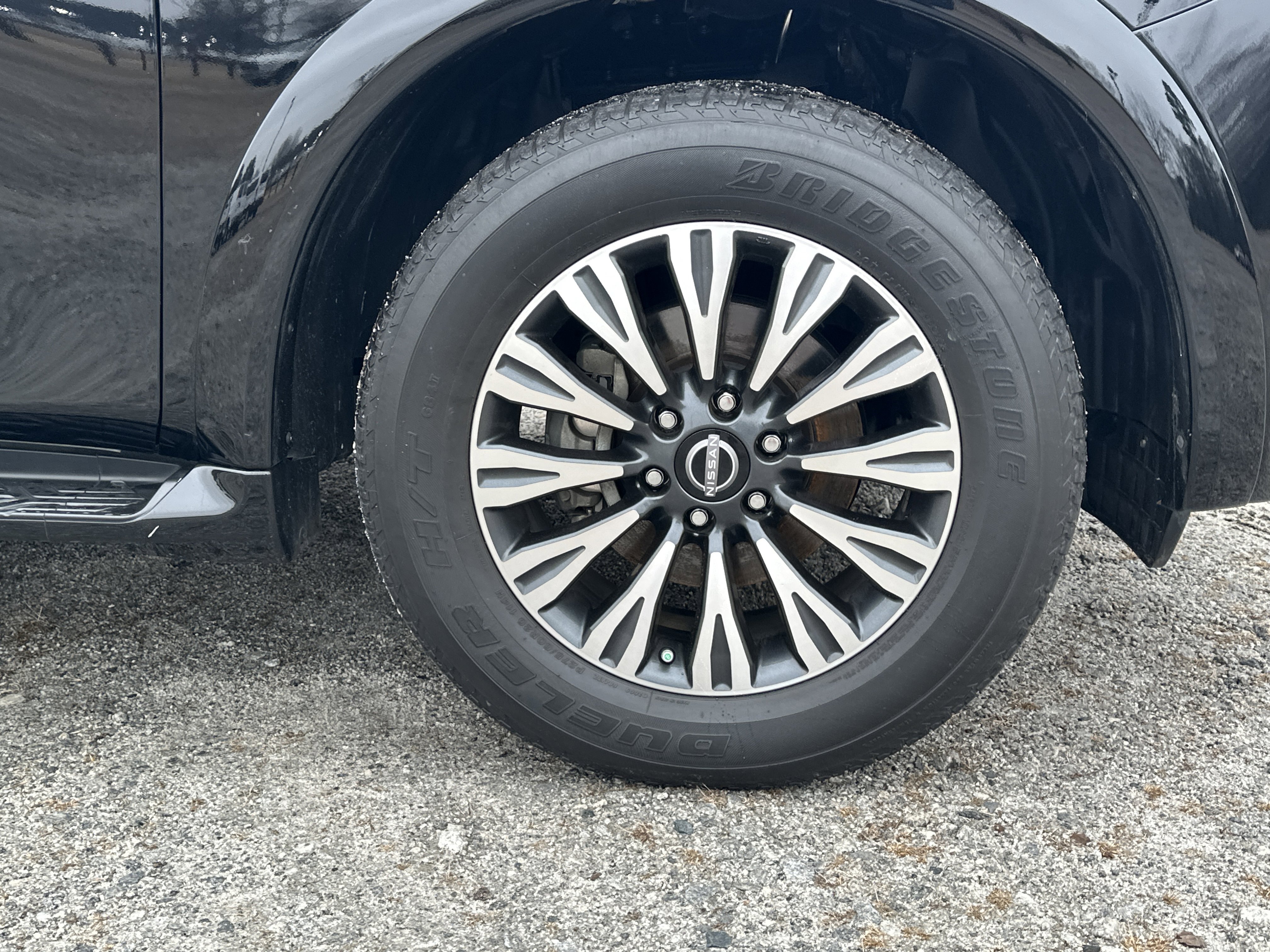 Used 2022 Nissan Armada SL w/ Midnight Edition Package image 12