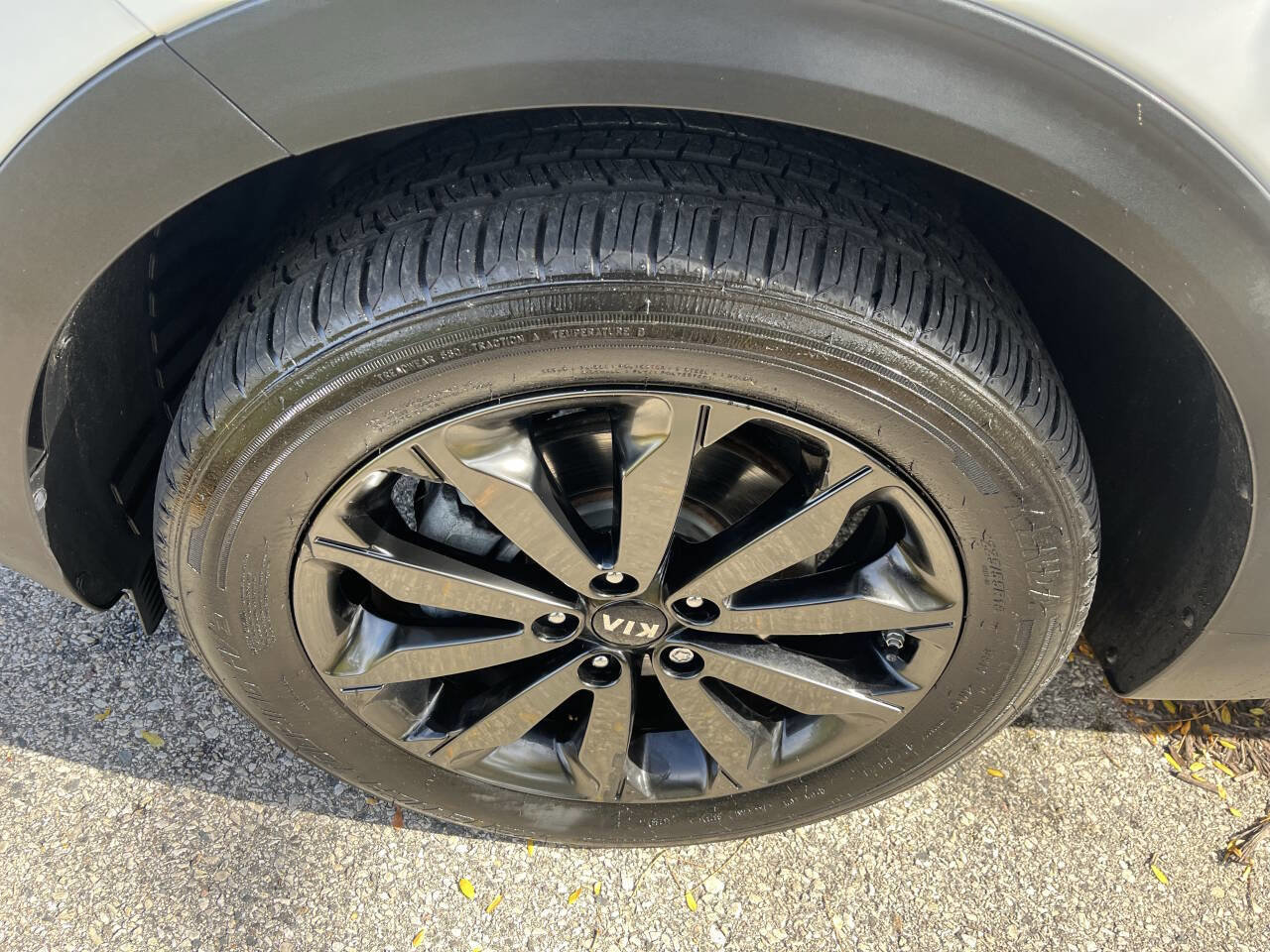 Used 2018 Kia Sportage EX w/ EX Sport Appearance Package image 9