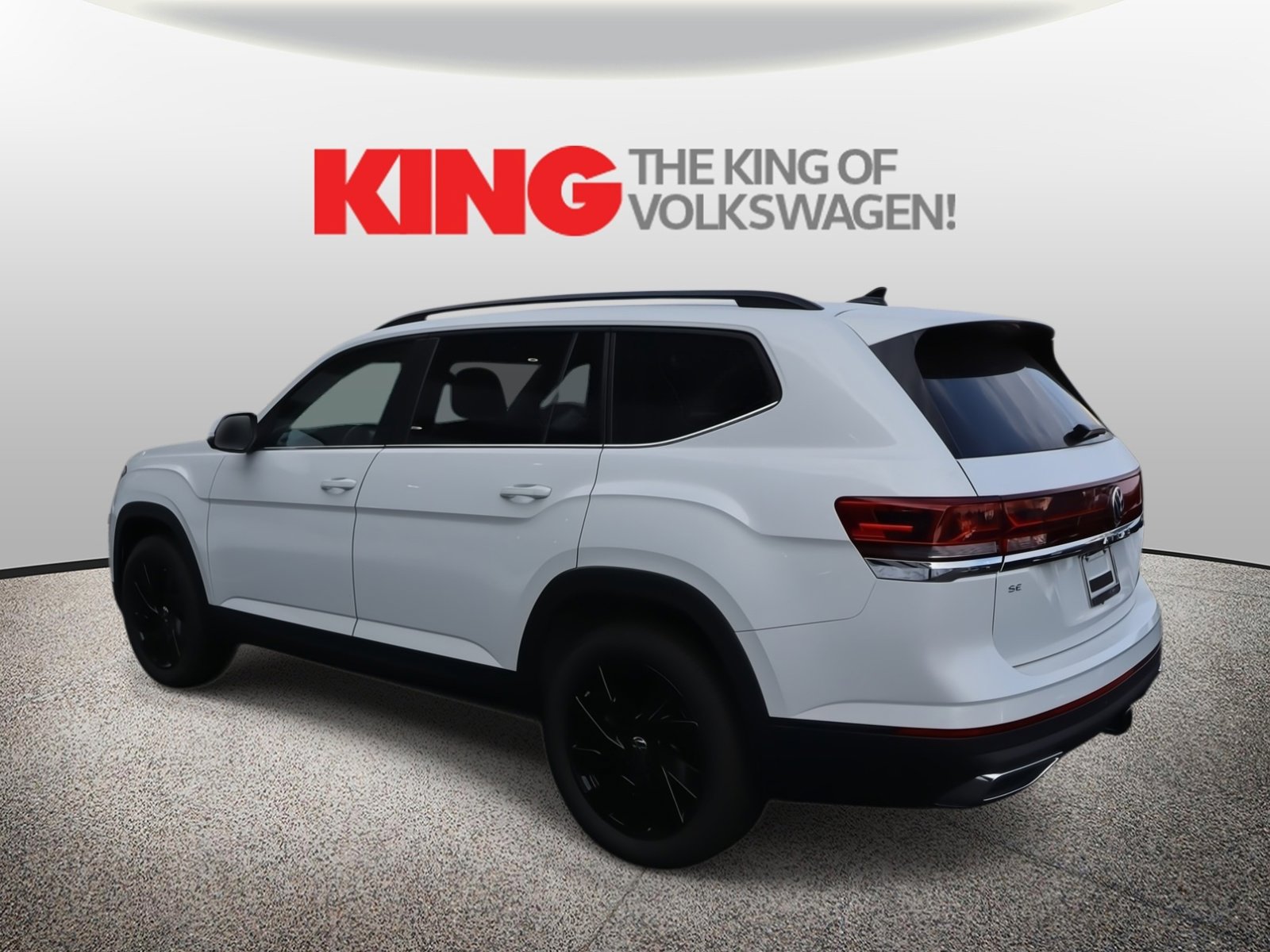 New 2026 Volkswagen Atlas SE image 6