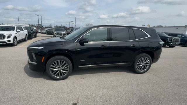 New 2026 Buick Enclave Avenir image 4