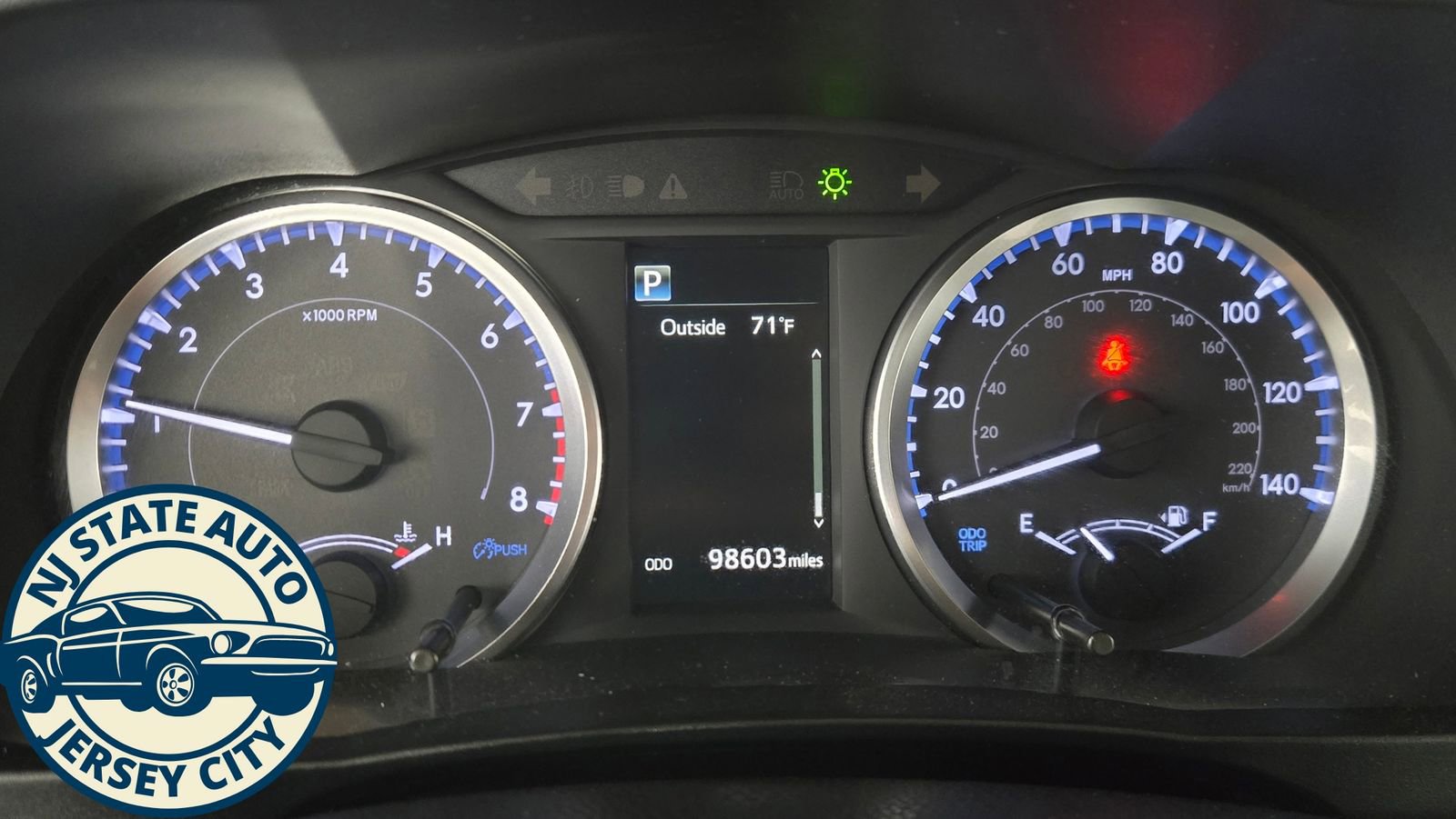 Used 2019 Toyota Highlander Plus AWD/4WD image 11