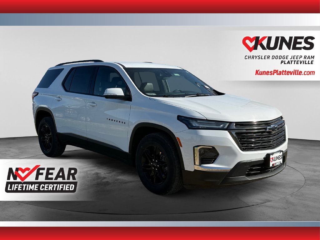 Used 2022 Chevrolet Traverse LT w/ Midnight/Sport Edition