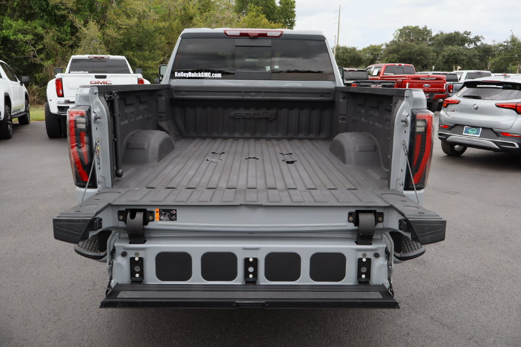 Certified 2024 GMC Sierra 2500 AT4 w/ AT4 Premium Plus Package AWD/4WD image 29