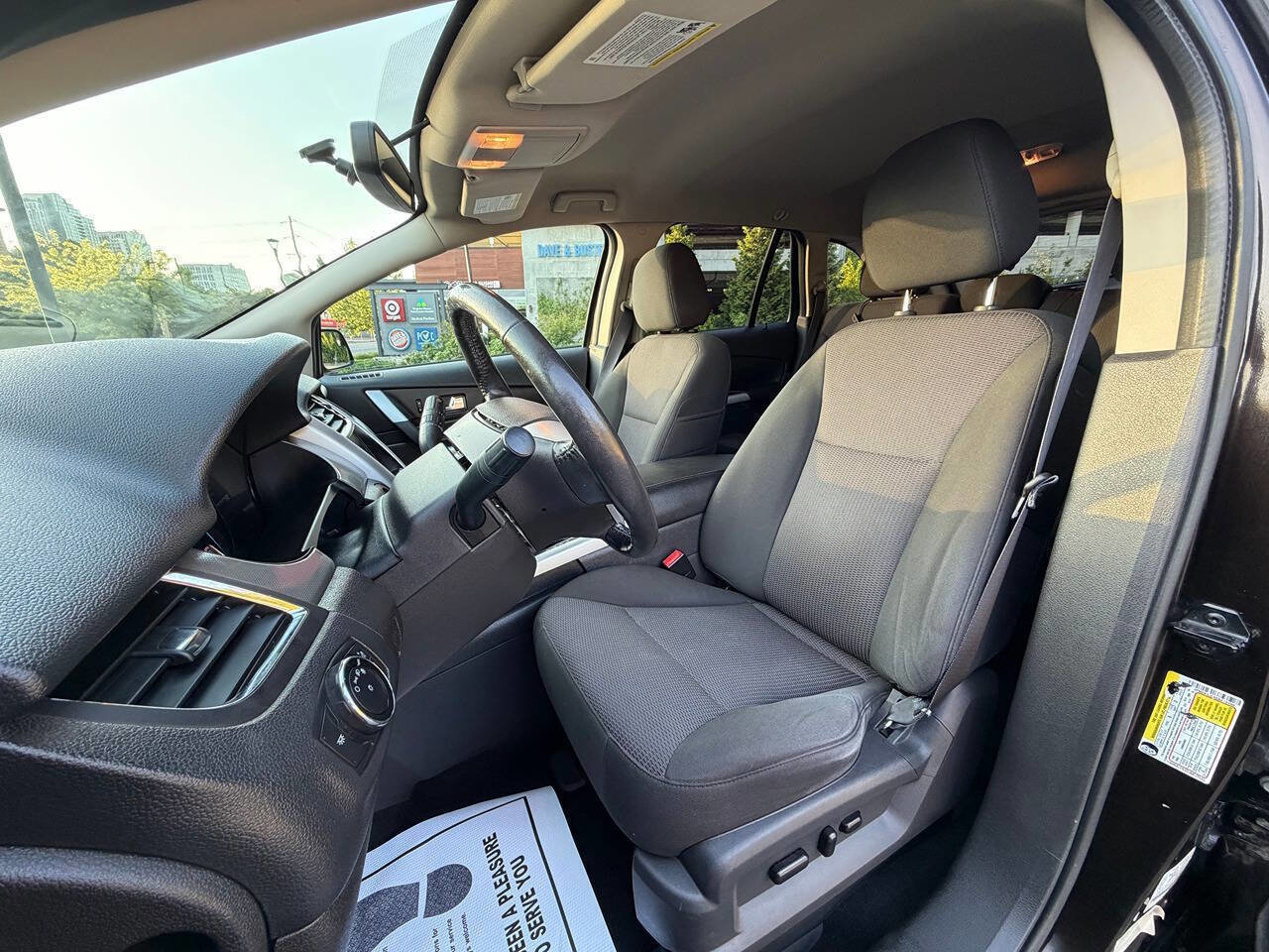 Used 2014 Ford Edge SEL w/ Driver Entry Package AWD/4WD image 27