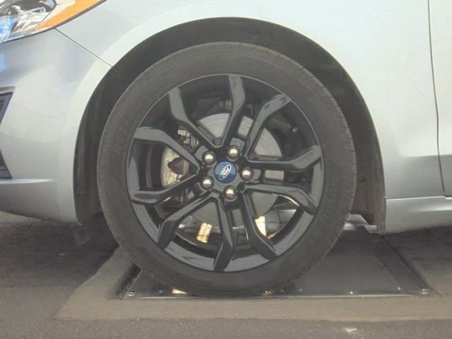 Used 2020 Ford Fusion SE w/ Equipment Group 151A image 21