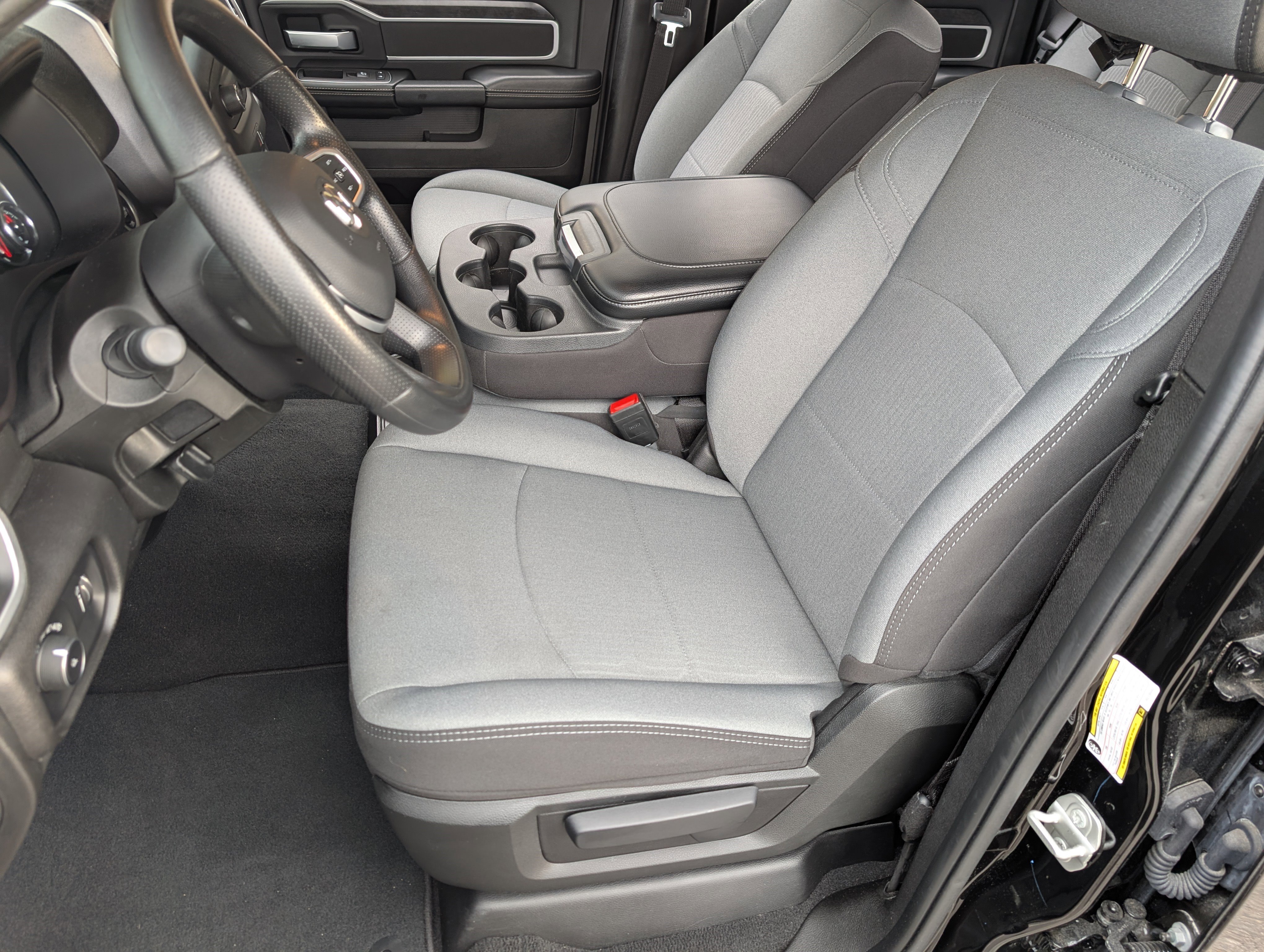 Used 2024 RAM 2500 Big Horn image 15