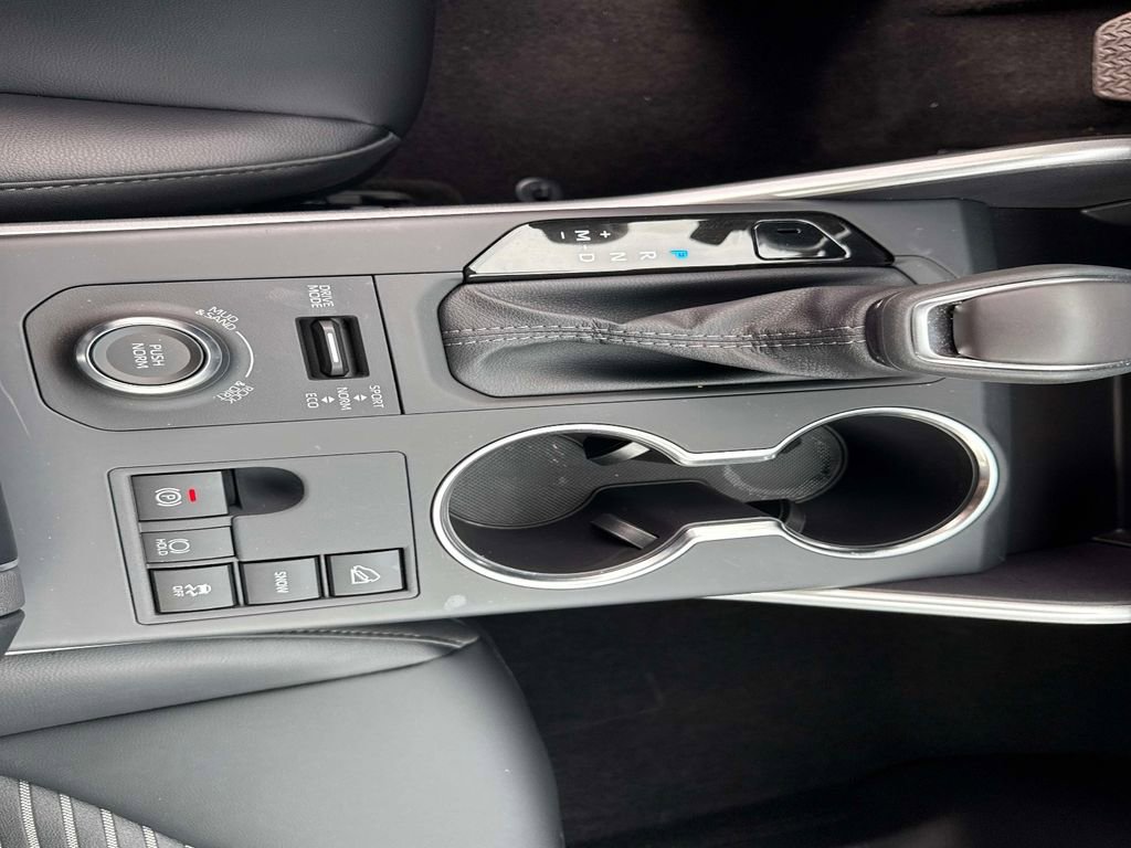 Used 2026 Toyota Highlander XSE image 23