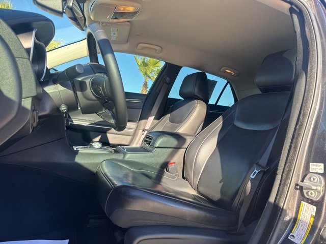 Certified 2022 Chrysler 300 Touring L w/ Comfort Group image 20