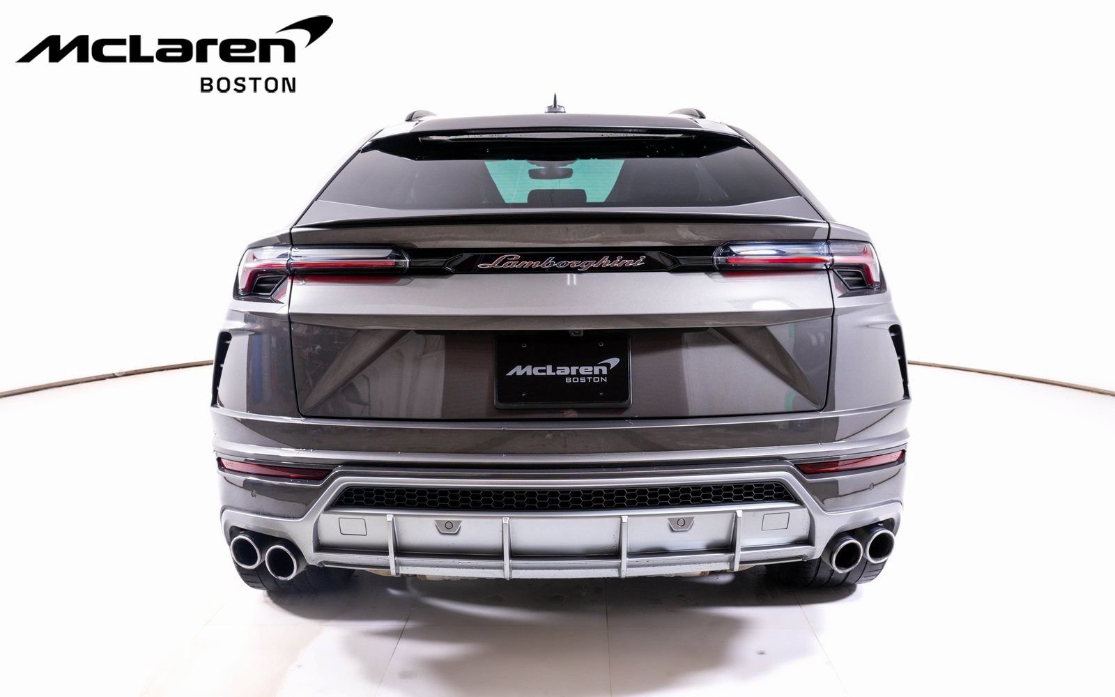 Used 2021 Lamborghini Urus AWD/4WD image 4