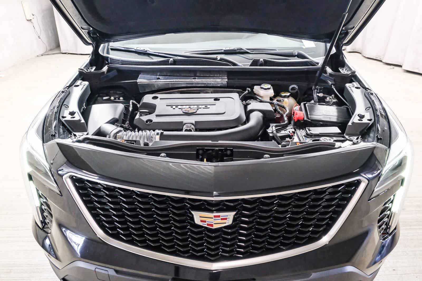 Used 2023 Cadillac XT4 Sport FWD image 32
