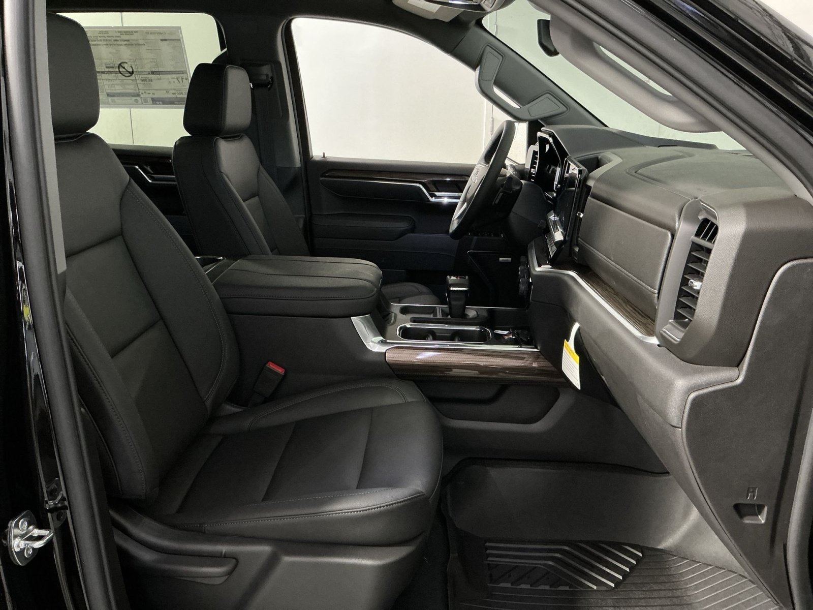 New 2026 Chevrolet Silverado 1500 LT Trail Boss w/ Convenience Package II AWD/4WD image 26