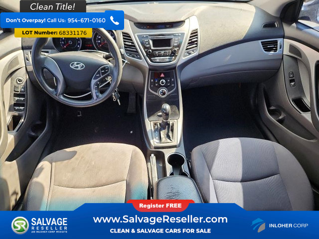 Used 2014 Hyundai Elantra SE FWD image 11