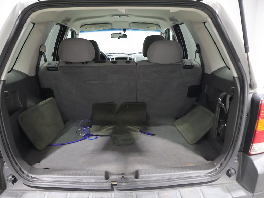 Used 2005 Ford Escape XLT AWD/4WD image 4