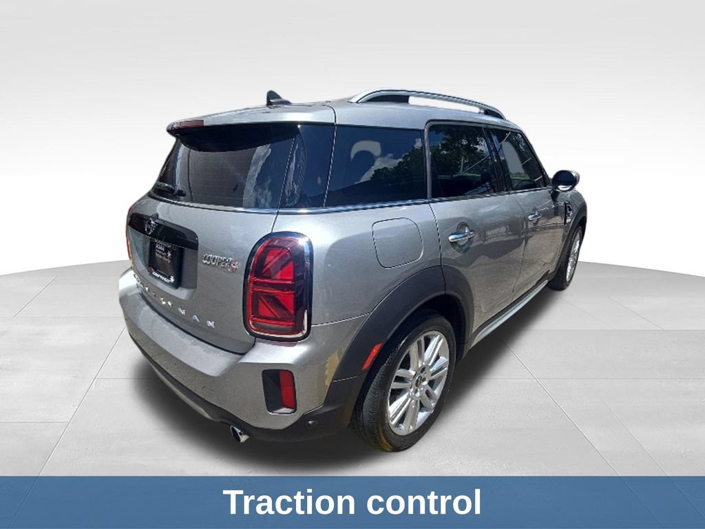 Used 2024 MINI Cooper Countryman S w/ Premium Package FWD image 5