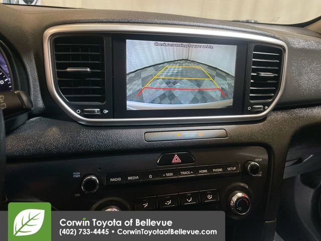 Used 2020 Kia Sportage LX image 19