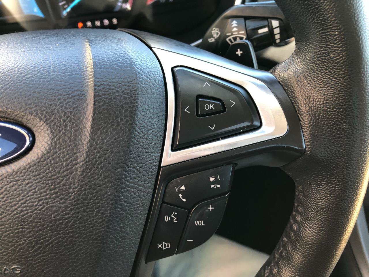 Used 2013 Ford Fusion Titanium w/ Titanium Driver Assist Pkg FWD image 18