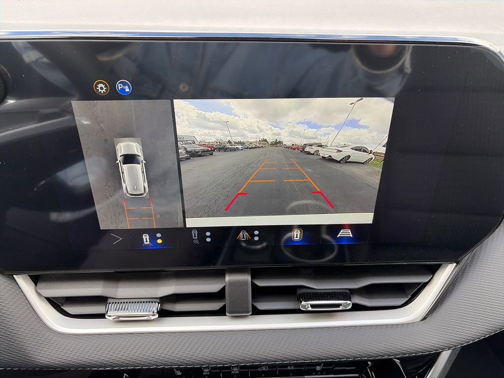 New 2026 Chevrolet Equinox LT w/ Safety and Technology Package image 20