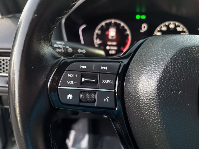 Used 2025 Honda Civic Sport image 28